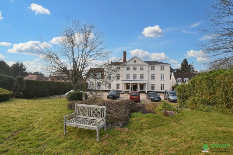 Farringdon House, Exeter, EX5