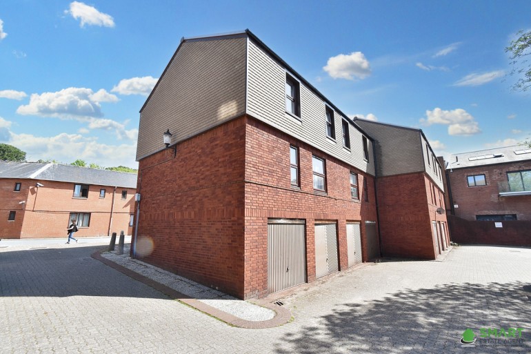 Weavers Court, Exeter, EX2