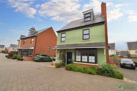 View Full Details for Market Mews, Exeter, EX2