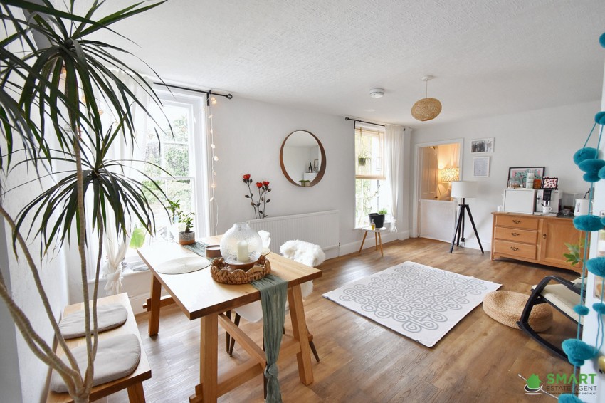 Images for The Triangle, Kenton, EX6