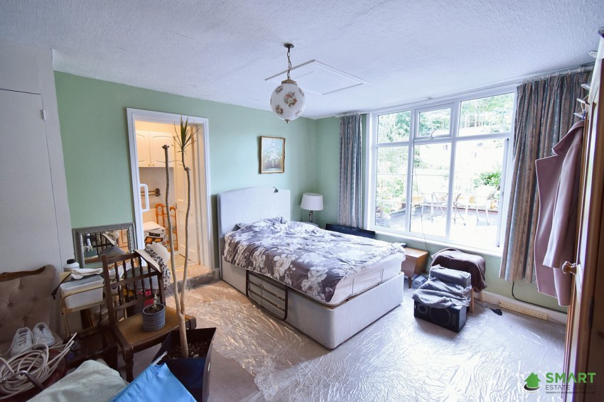 Images for The Triangle, Kenton, EX6