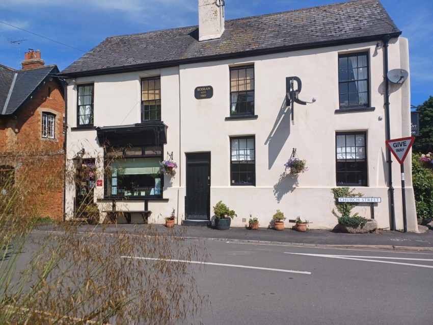 Images for The Triangle, Kenton, EX6