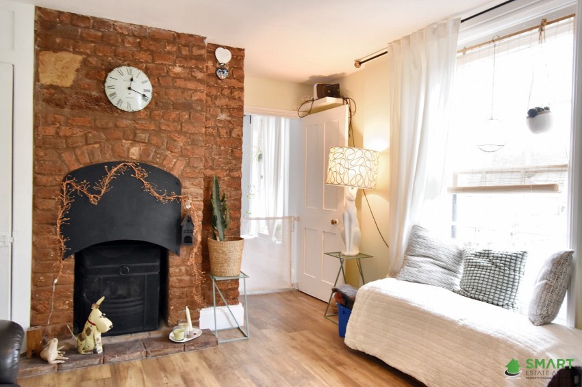 Images for The Triangle, Kenton, EX6