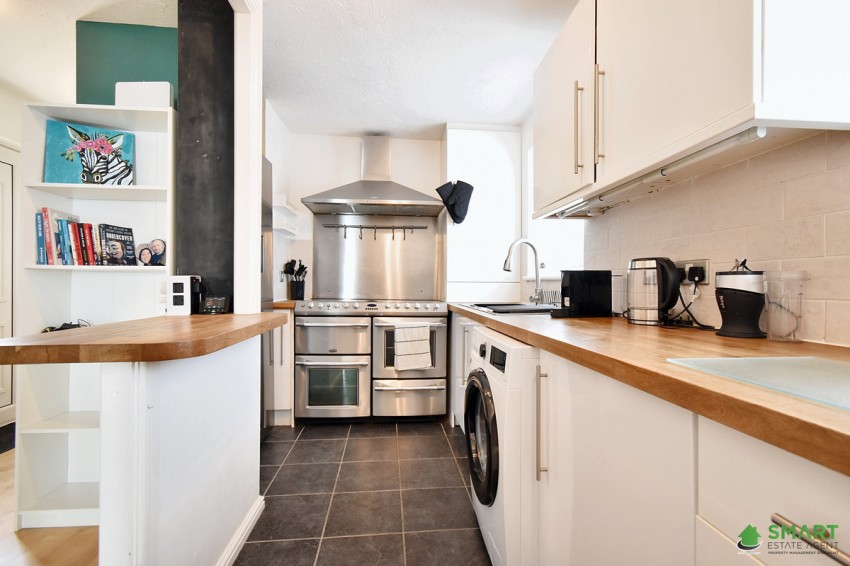 Images for Headingley Close, Exeter, EX2