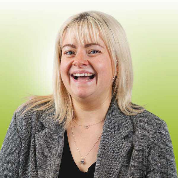 Sophie Hopkins, Accounts / Business Admin